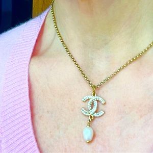 Chanel choker necklace with drop pearl. 15” with 7” long tail on back.